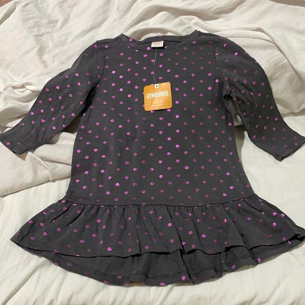 Gymboree S 5/6 grey drop waist hi low hemline pink metallic all over kisses NWT